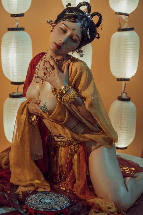 秋和柯基 –NO.052 红尘梦 秋和柯基&#038;奶桃[40P1V/701MB]