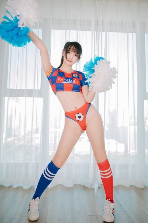 神楽坂真冬 –NO.84 啦啦队少女[150P2V/428MB]