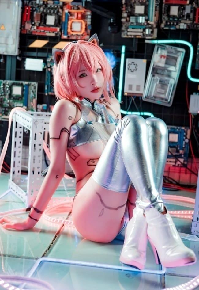 清水由乃 – NO.038 泰丝机娘[32P-619MB]