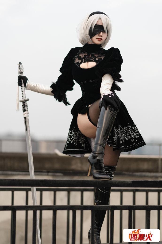 小仓千代w舰长限定电子档都有哪些？小仓千代w图集在哪能看？