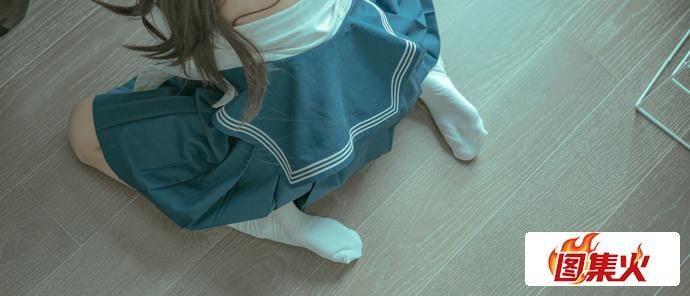 r18q2 精彩时刻!腿再张大一点就可以吃扇贝了是什么梗还有视频?