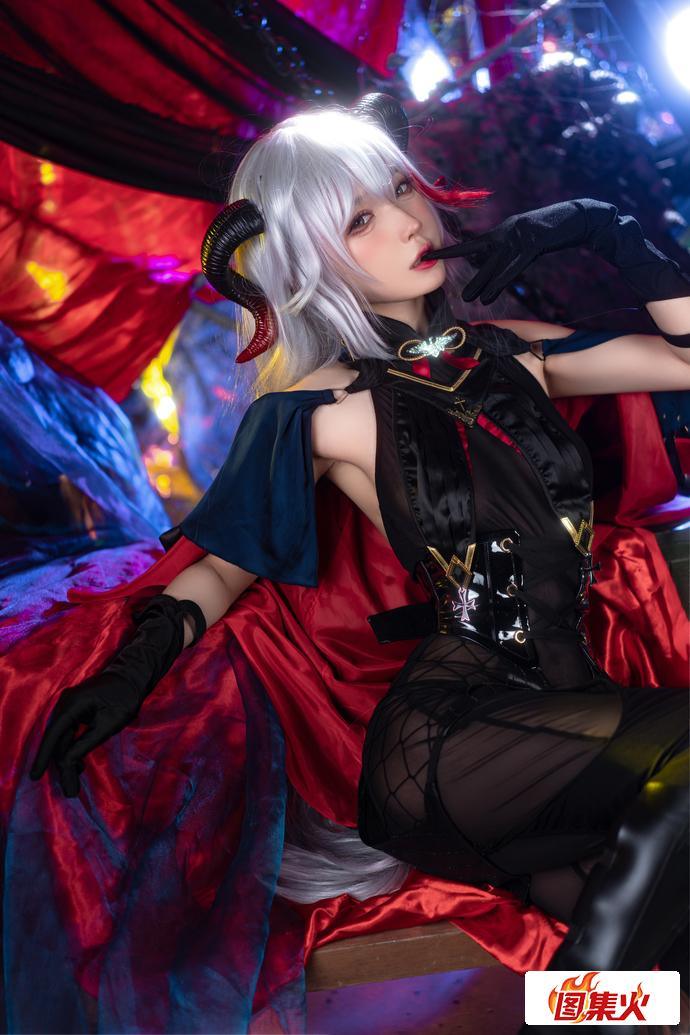 异域风情阿包也是兔娘cos作品梦梦舞娘有没有创可贴道具呢？