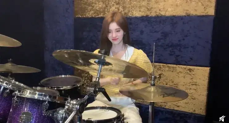 鞠婧祎哭着说不能深入了解是什么梗,是鞠婧祎哭的同人文小说吗-2 鞠婧祎哭着说不能深入了解是什么梗,是鞠婧祎哭的同人文小说吗