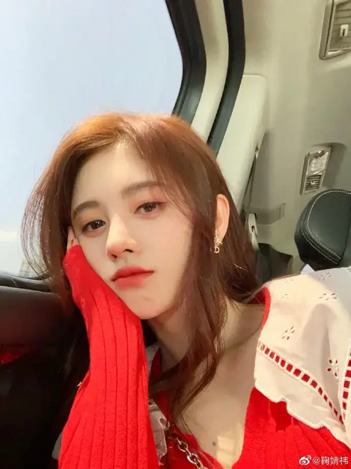 鞠婧祎哭着说不能深入了解是什么梗,是鞠婧祎哭的同人文小说吗