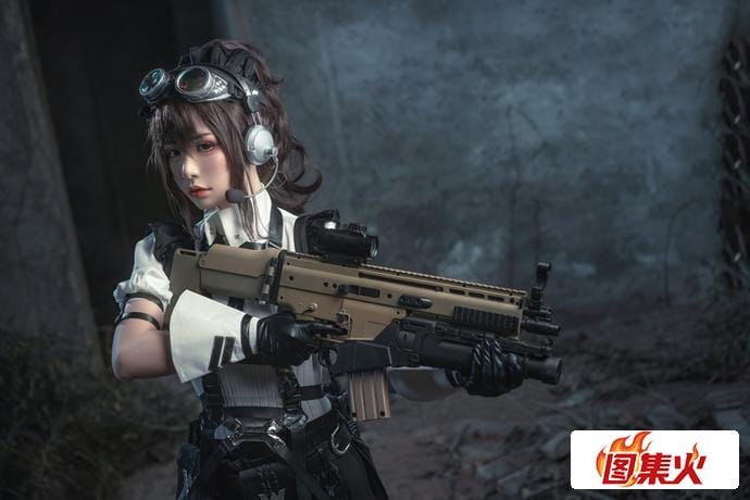 7i8ur 激情Cosplay爆机少女喵小吉 用独特惊艳的角度征服男粉的女菩萨