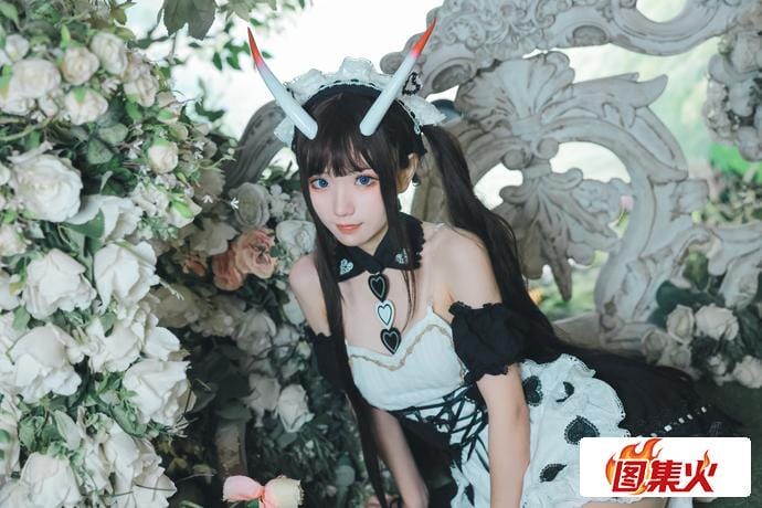 eg2ad 傲娇蠢萌花柒Hana怎么了?柴郡旗袍诠释东西方文化的碰撞