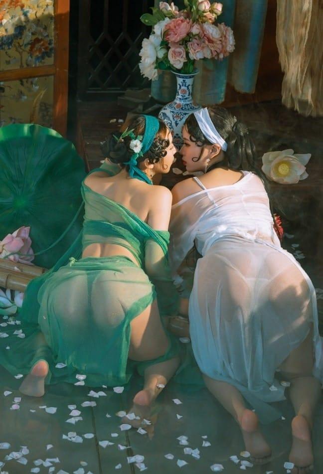 云溪溪 NO.77 奶桃&#038;轩萧学姐 – 白娘子&#038;青蛇[26P1V-415M]