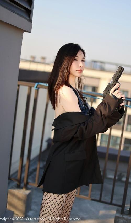 [Xiuren秀人网]2023.12.07 NO.7772 曼柔[80+1P/744MB]