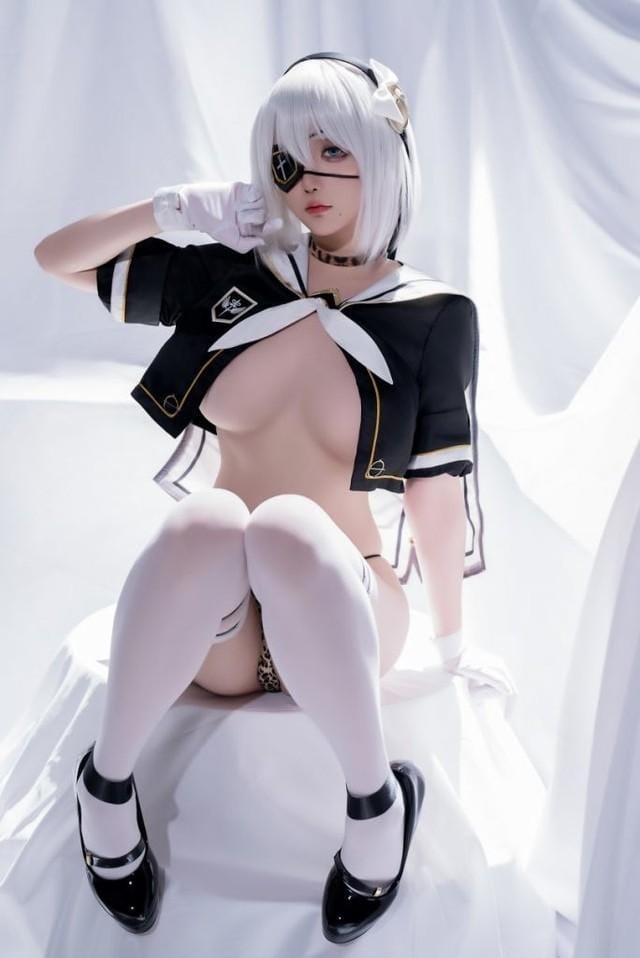 星之迟迟 – NO.227 2025年02月计划C 尼尔同人 2B学生服 [29P-131MB]