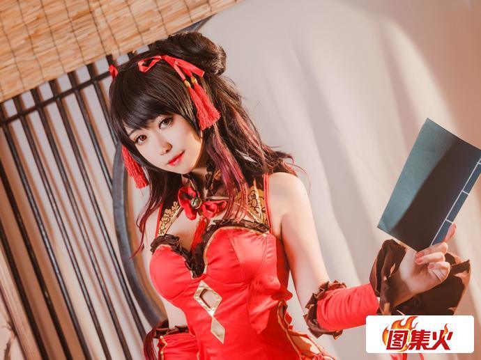 hns1e 暧昧不已!芋圆侑子邻家姐姐剧情版过瘾还是魔王的新娘更加刺激?