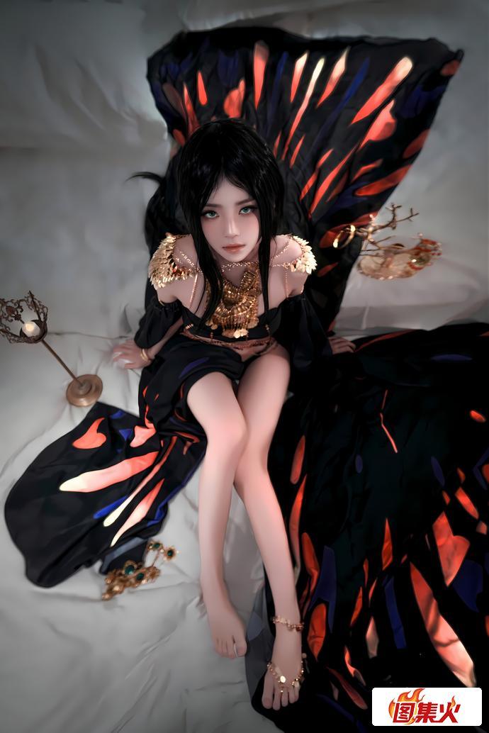 桜桃喵cos鬼刀风铃公主，冷艳与凛然共舞，爱了！