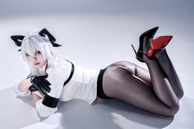 半半子 – NO.104 鸣潮 赞妮 [57P-202MB]