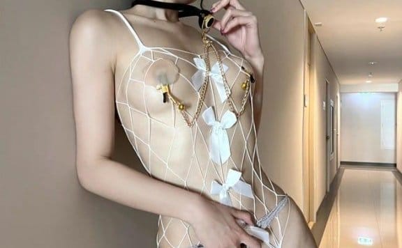 🔥[微密圈]就是阿朱啊 –连体白丝露出 [58P2V-1.15GB]