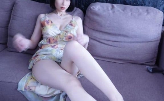 [微密圈]郑瑞妤 –碎花裙加豹纹内内 [14P -33M]