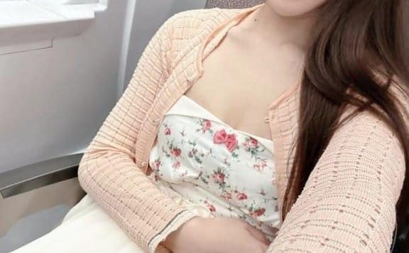 [微密圈]小萌子 –高铁上 [28P-90M]