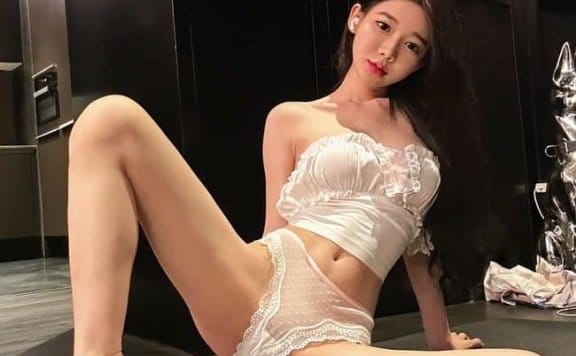 [微密圈]黎允熙 –美腿玉足 [29P4V-254M]