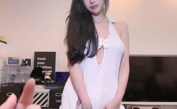 [微密圈]杨晨晨 –禁欲白[15P1V-79M]