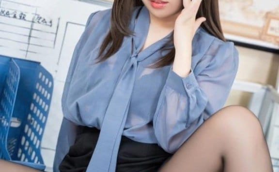 虎森森 – NO.038 黑丝眼镜娘 [60P-471MB]