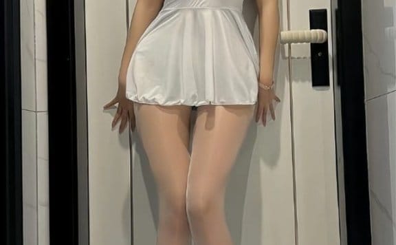 [微密圈]小酒伏特加 – 开档油丝[23P-68MB]