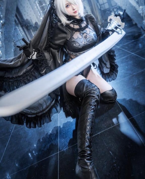 叉子宝宝写真太会撩了!她的背带裤出镜都让网友沦陷!