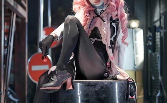 您的蛋蛋 – NO.048 交错战线 粉毛卡提娜 [92P-669MB]