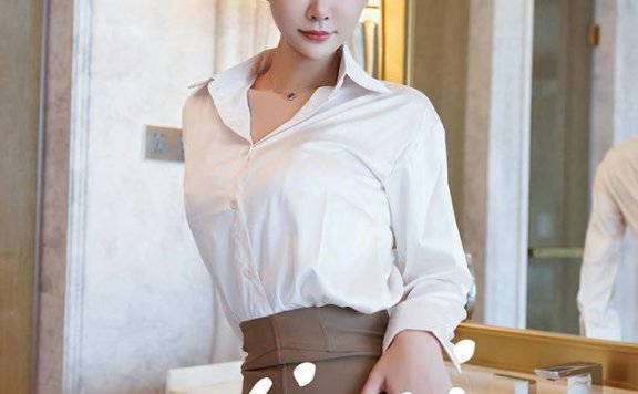 [Xiuren秀人网]2025.07.14 NO.10543 艺艺yiyi[49+1P/434MB]